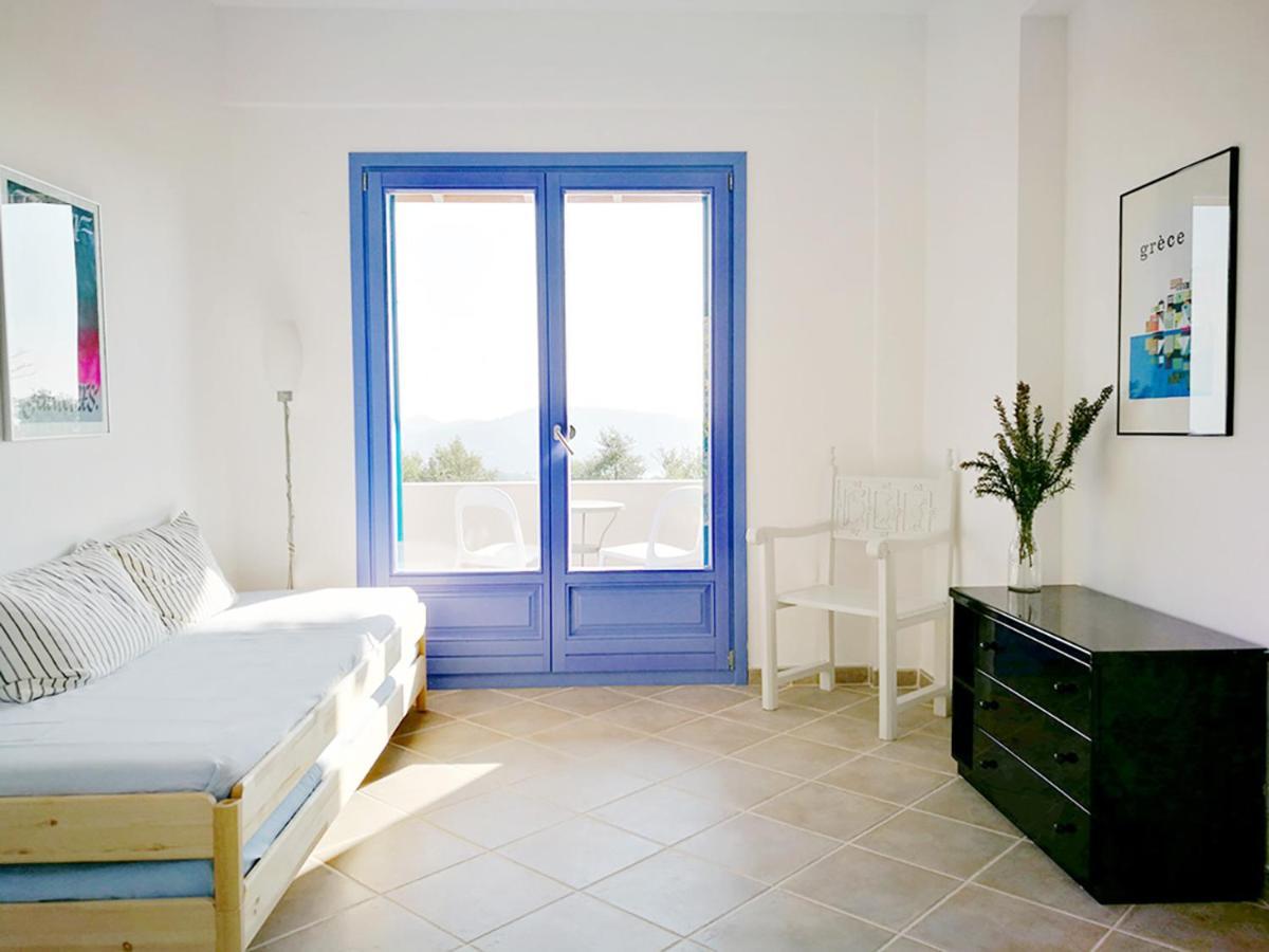 Olive Bay Hilltop Apartments Amoliani Zewnętrze zdjęcie