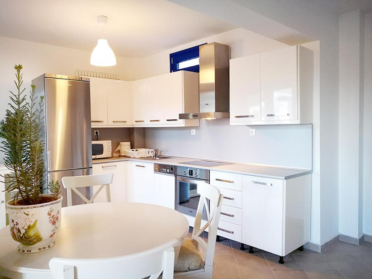 Olive Bay Hilltop Apartments Amoliani Zewnętrze zdjęcie