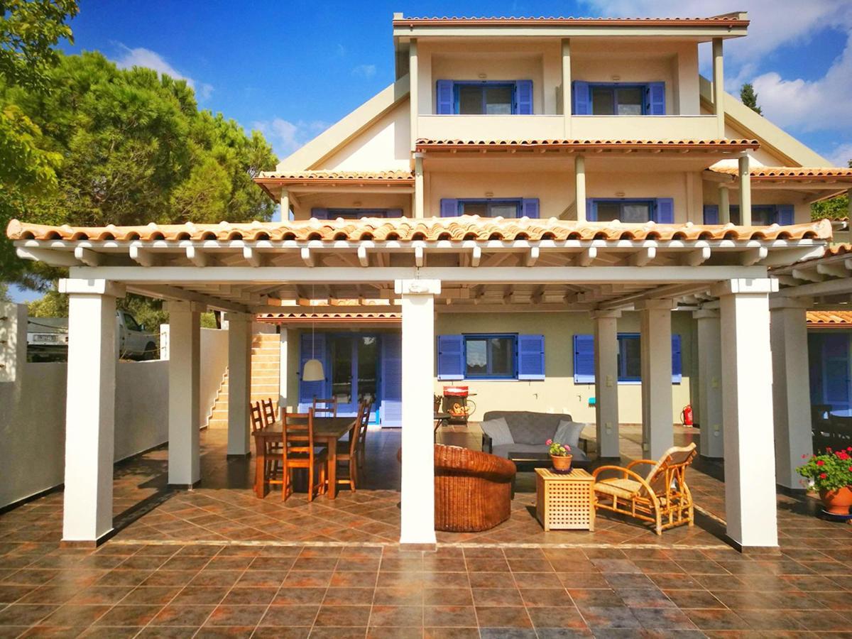 Olive Bay Hilltop Apartments Amoliani Zewnętrze zdjęcie