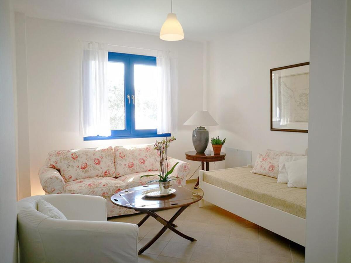 Olive Bay Hilltop Apartments Amoliani Zewnętrze zdjęcie