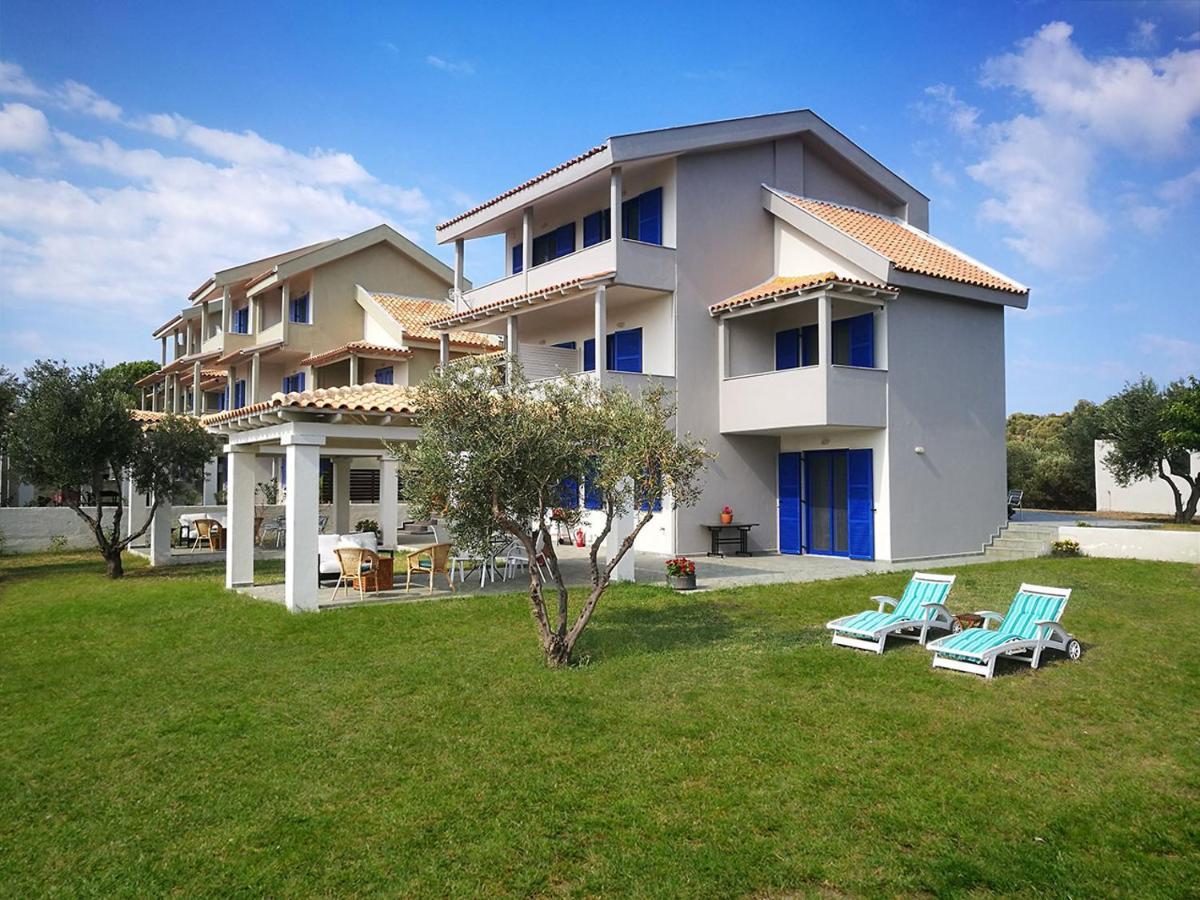 Olive Bay Hilltop Apartments Amoliani Zewnętrze zdjęcie